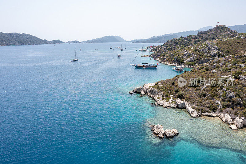 鸟瞰图Kalekoy, Demre海滩和游艇之旅在安塔利亚